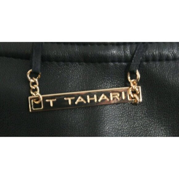 T Tahari Women Jacket Moto Fashion Snap Button Faux Leather Black Sz 10 - Picture 3 of 15